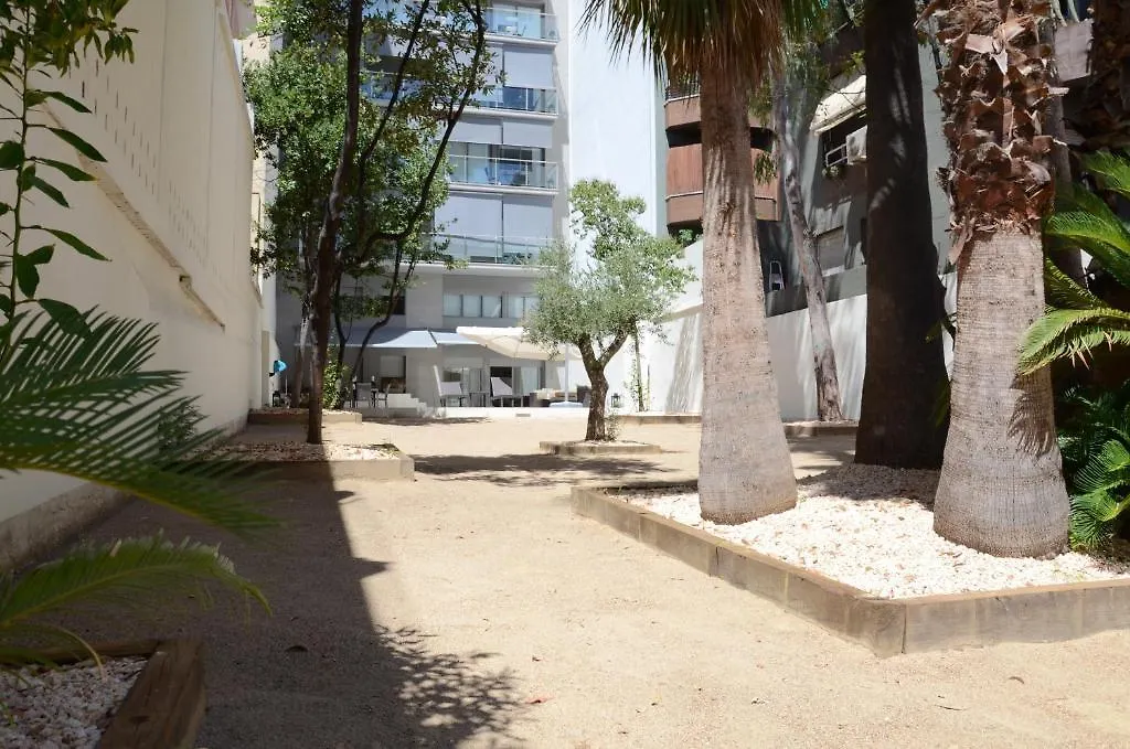 ***  Hotel Dailyflats Parc Gueell Barcelona España