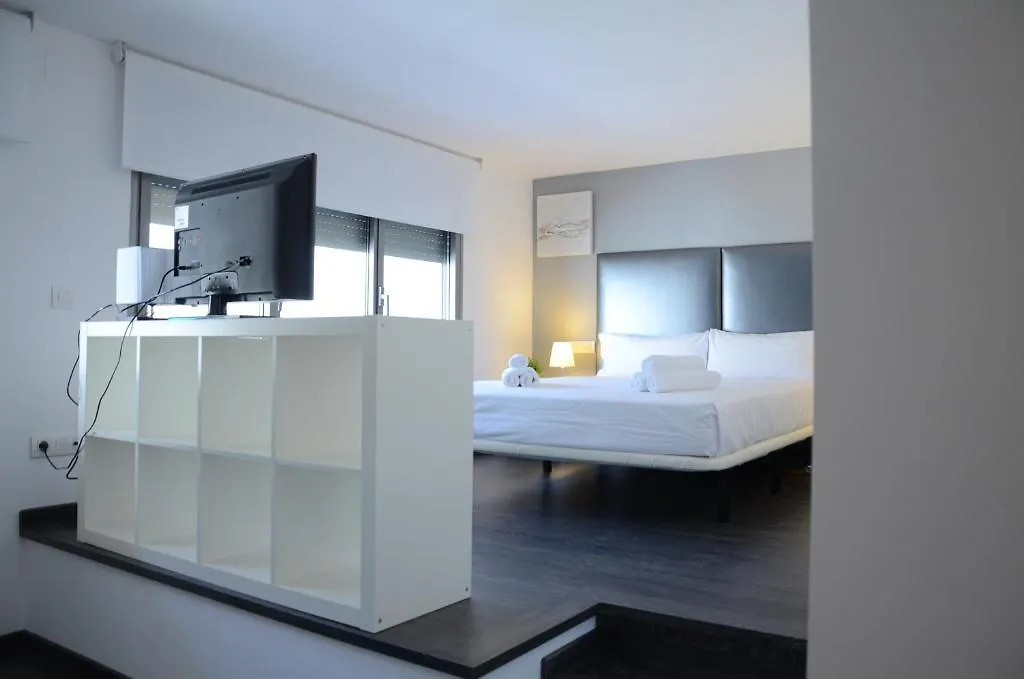 Hotel Dailyflats Parc Gueell Barcelona 3*,