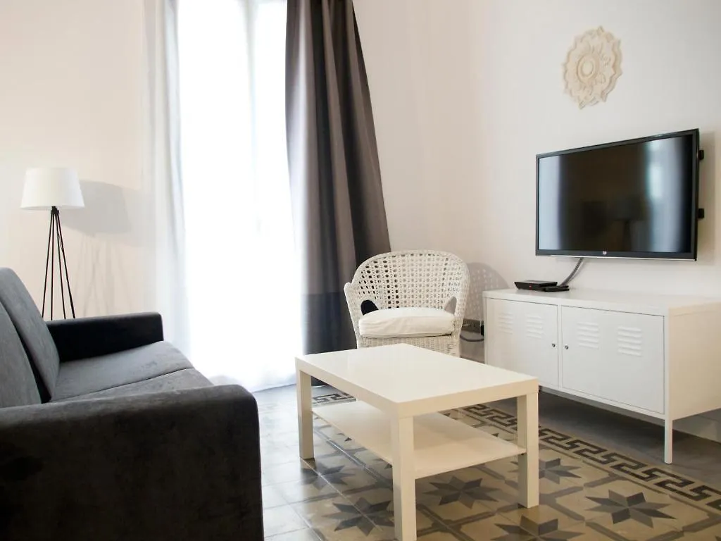 Hotel Dailyflats Parc Gueell Barcelona 3*,